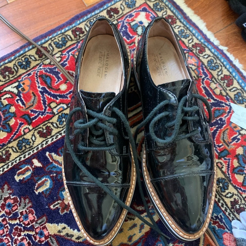 Halogen Patent Leather Platform Loafers Size W 6